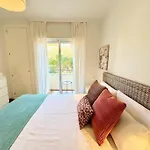 Estrella Bermeja * Estepona
